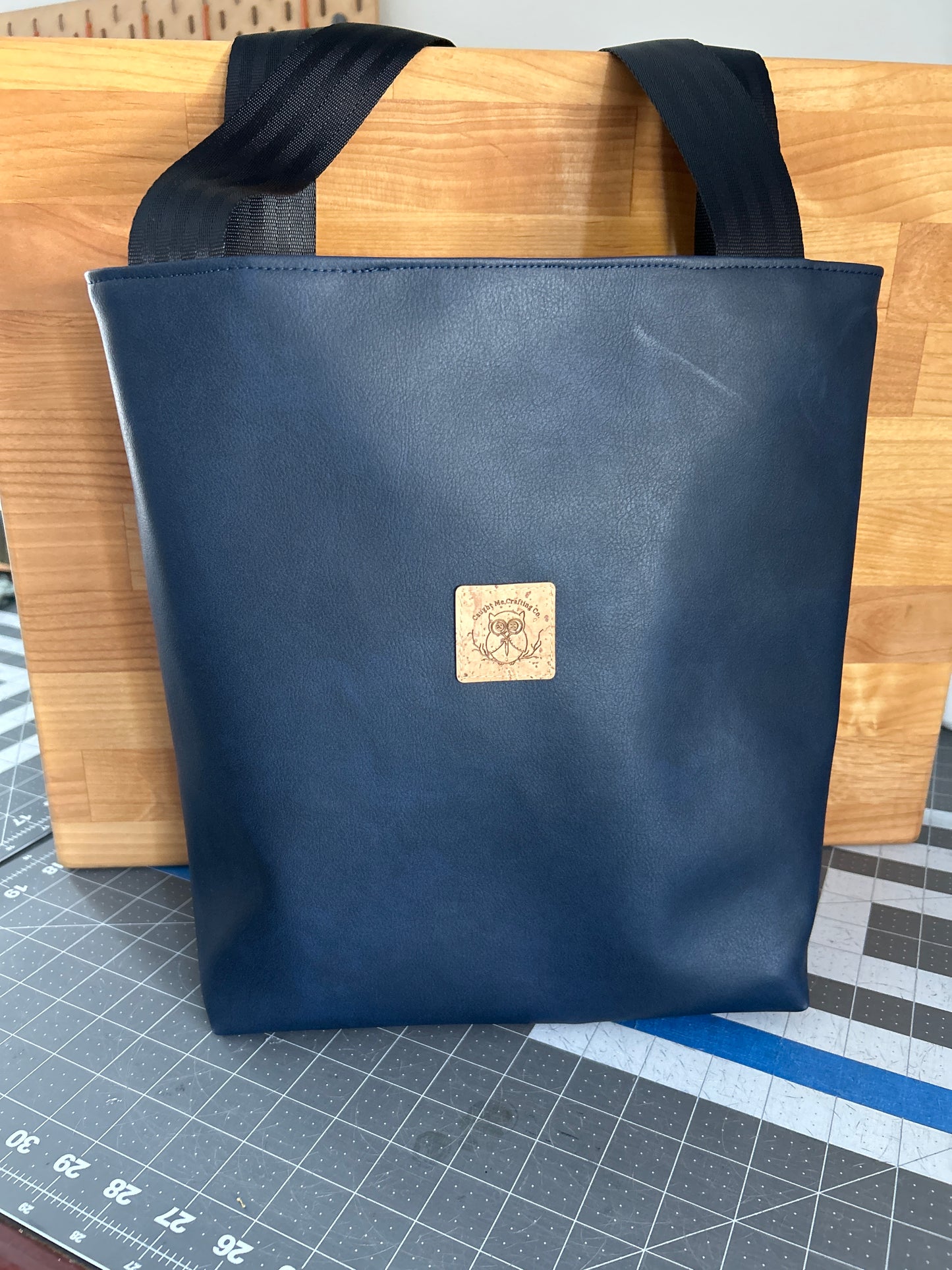 Puffins Single Scene tote bag