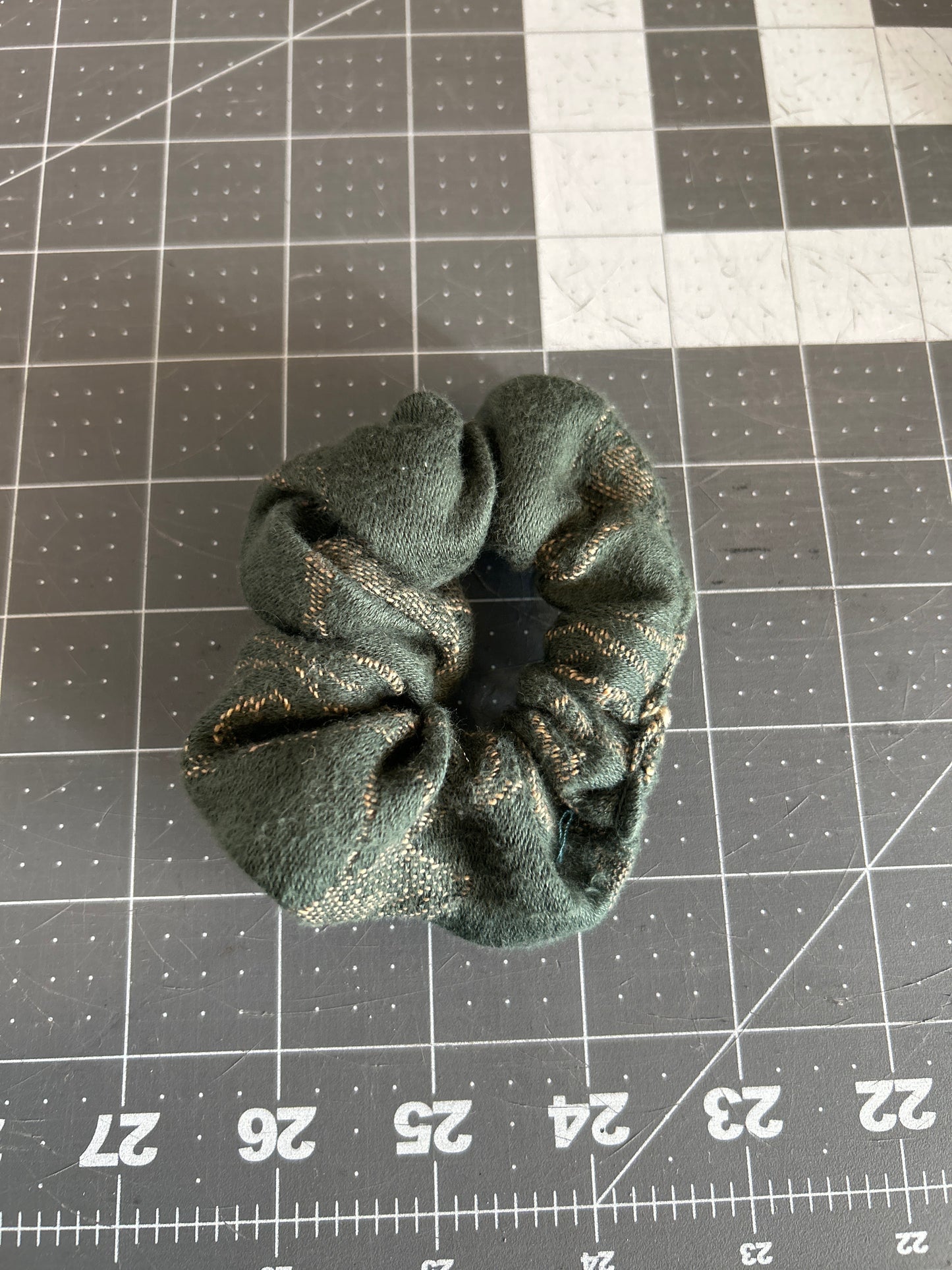 Green Mountain Scrunchy