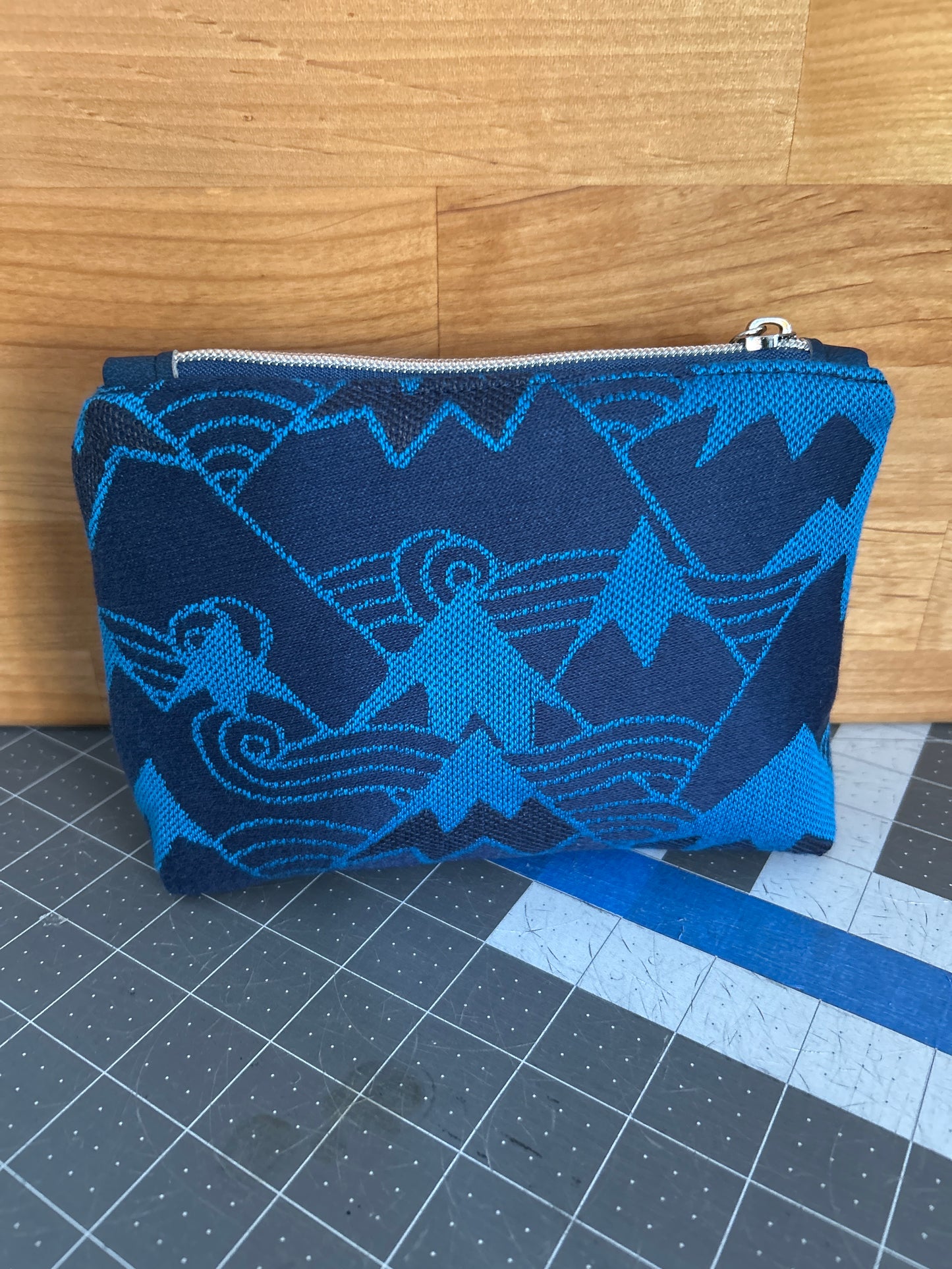 Blue Mountains Travel Pouch