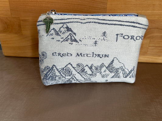 Ivory/Blue Map Travel Pouch