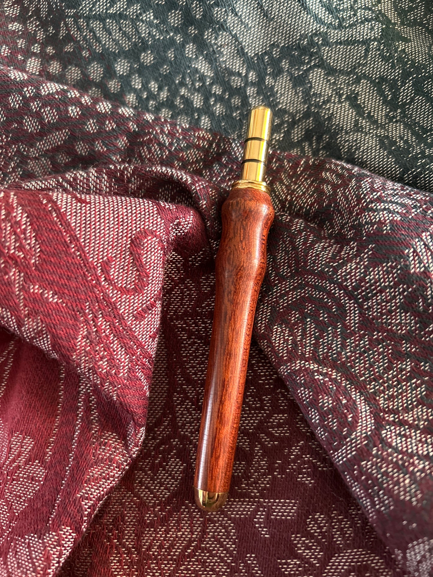 Hand turned seam ripper