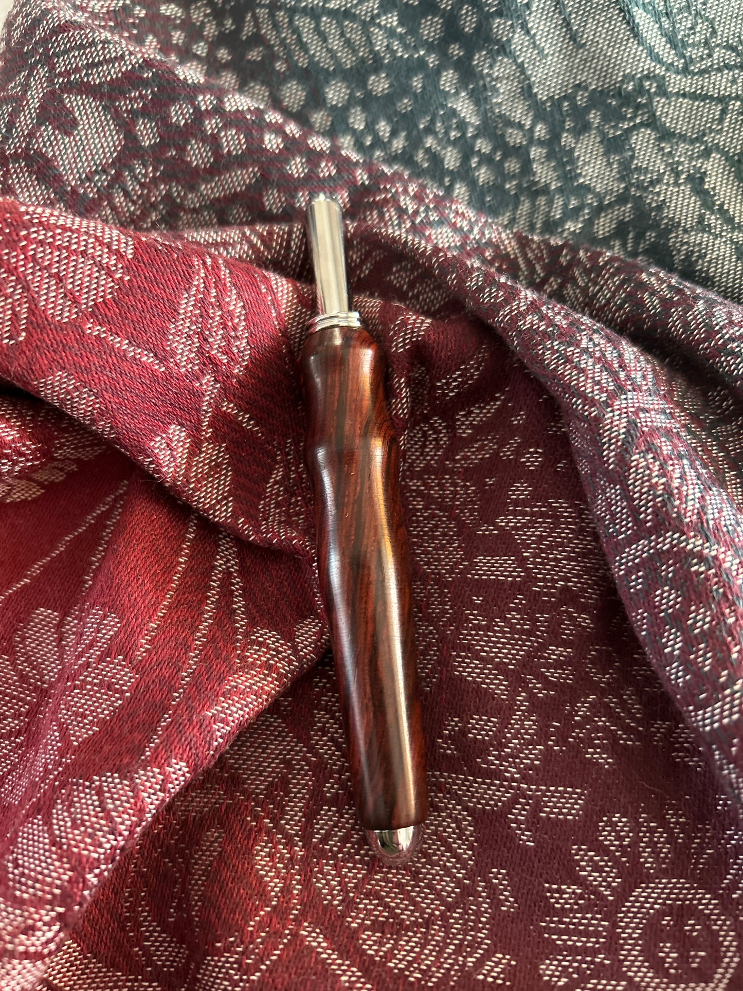 Hand turned seam ripper