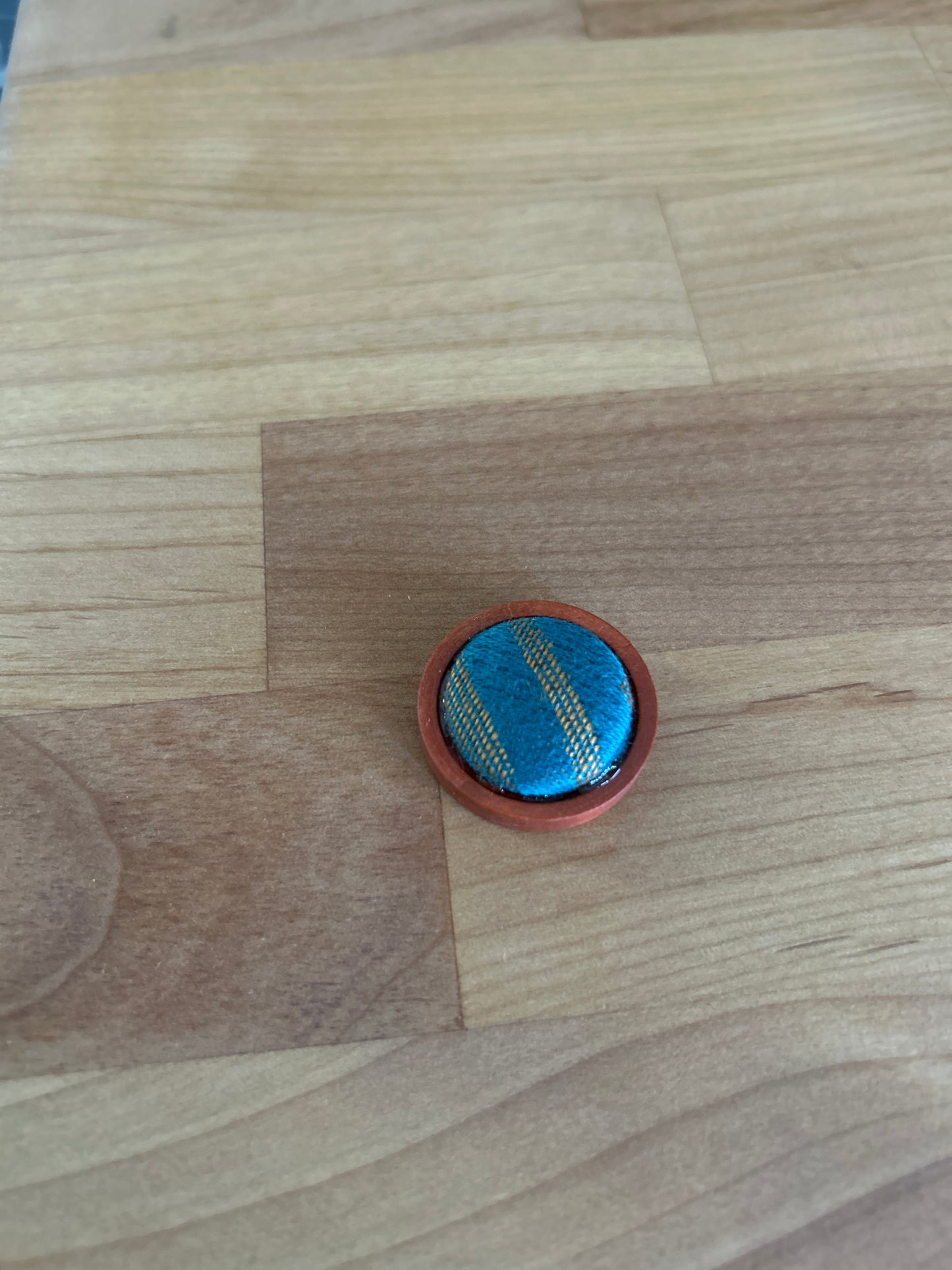 Needle Minders
